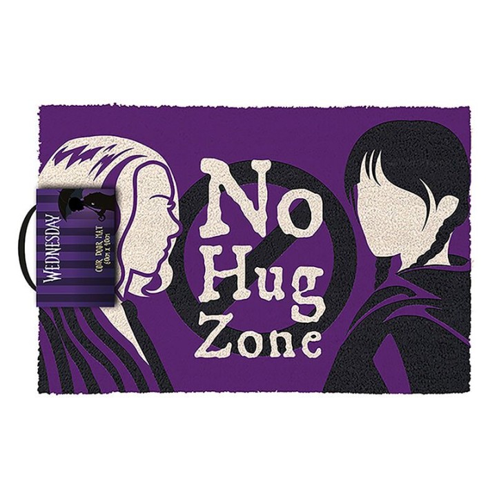 pyramid felpudo pyramid wednesday no hug zone