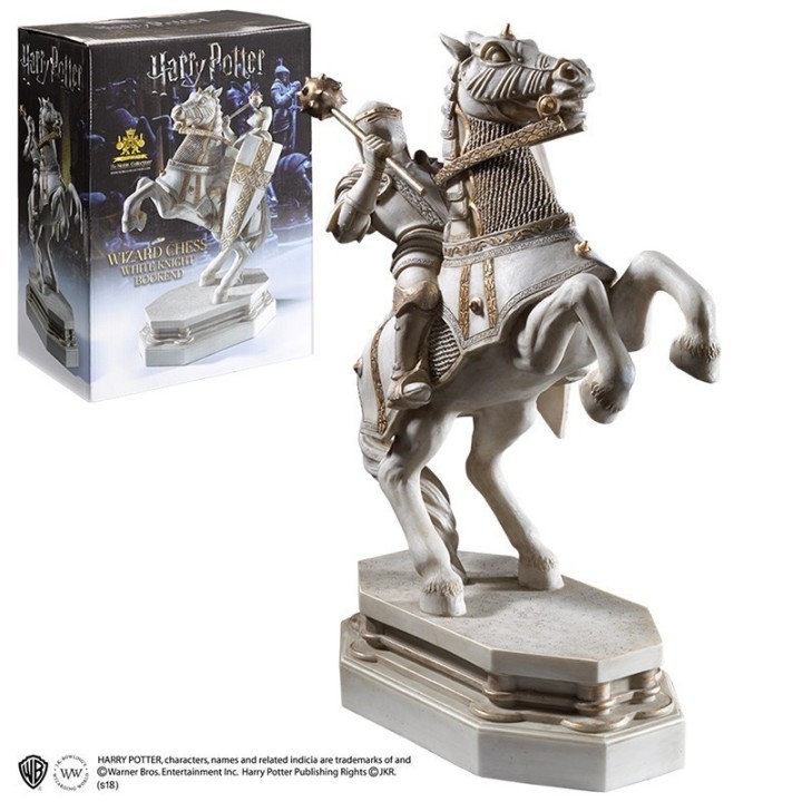 the noble collection soporte de libros the noble collection caballero blanco ajedrez de hechiceros d