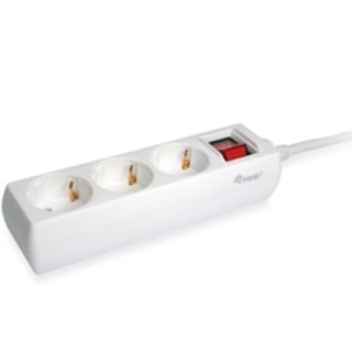 equip regleta equip con 3 tomas cable de red de 1.5 metros y boton de apagado encendido