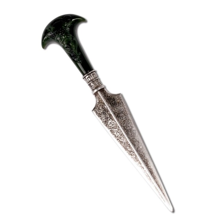 the noble collection replica the noble collection harry potter daga de metal bellatrix lestrange