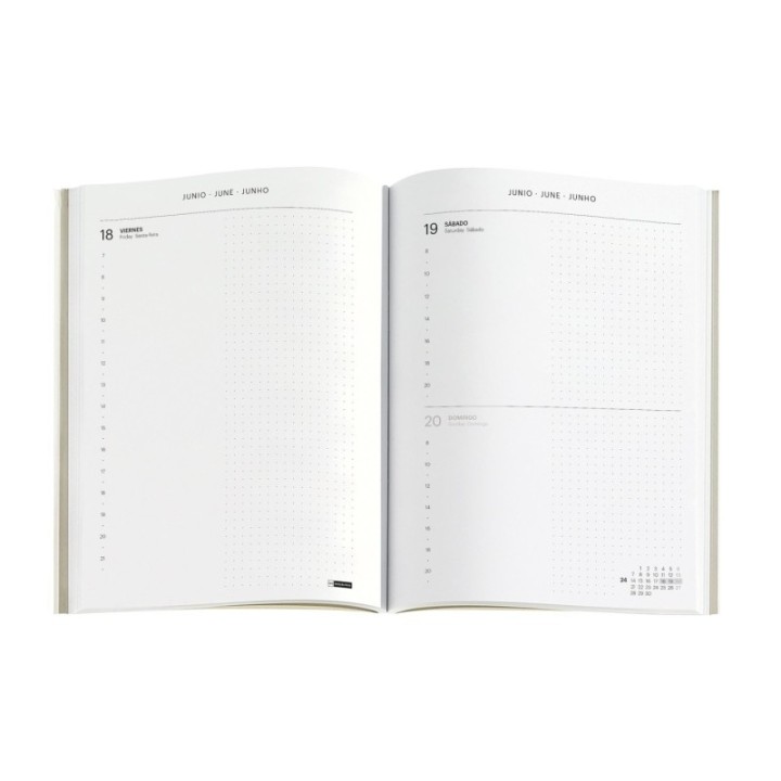 ag 27 mr back basics 155x213 d/p az mar cast